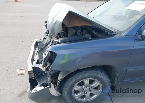 2007 Toyota Highlander V6 from USA, damaged, VIN JTEGP21A270131353